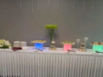 上海餐饮服务新趋势 中西餐外卖与餐饮用品租赁的融合发展